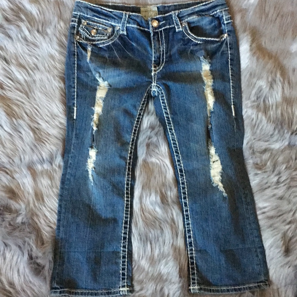 La idol jeans (ON HOLD)
